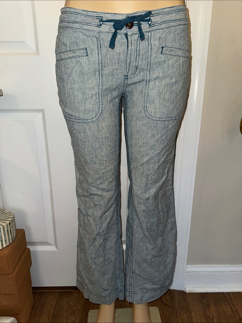 The North Face Pin striped blue white Drawstring Linen-Blend Pants